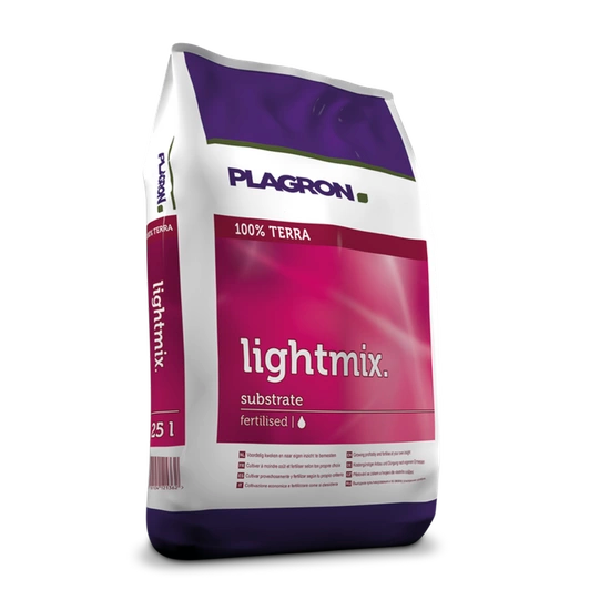 Почва с удобрением для успешного старта LIGHTMIX 25л